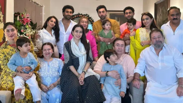 kapoor-family-celebrates-ganesh-chaturthi-with-little-ones-raha-taimur-and-jeh-photos